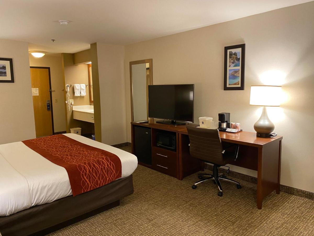 Comfort Inn Marina On The Monterey Bay Exterior foto